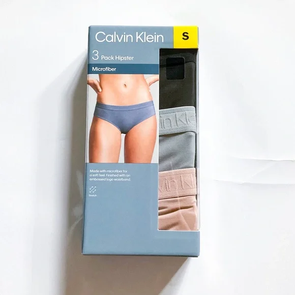 Calvin Klein, Intimates & Sleepwear